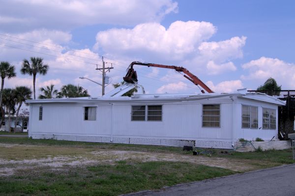 Mobile Home Demolition in Jefferson City