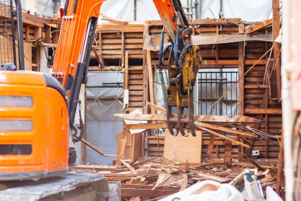 Cabin Demolition in Jefferson City